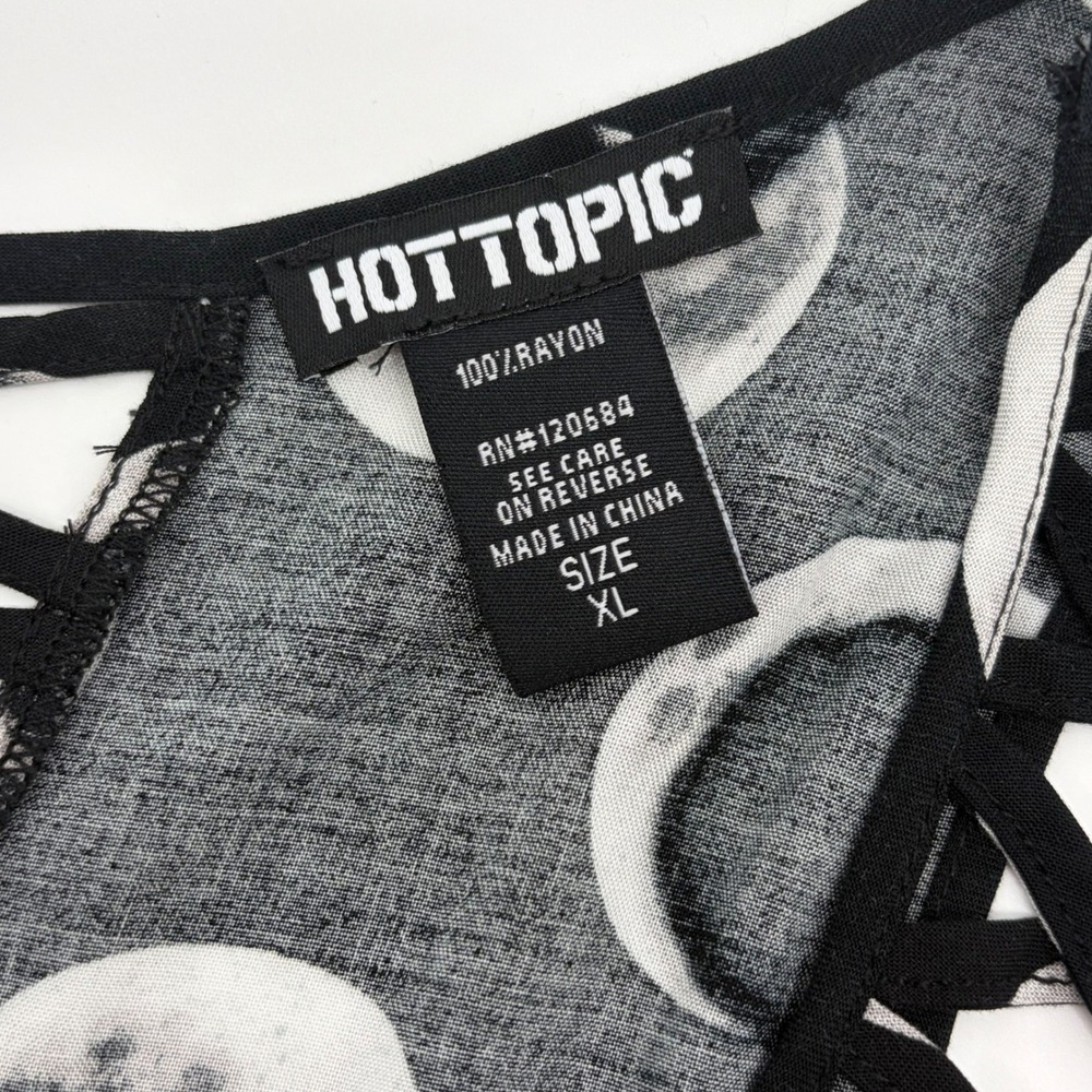 Hot Topic Moon Phase Lattice Strappy Back Tank Top Black XL Celestial Goth
